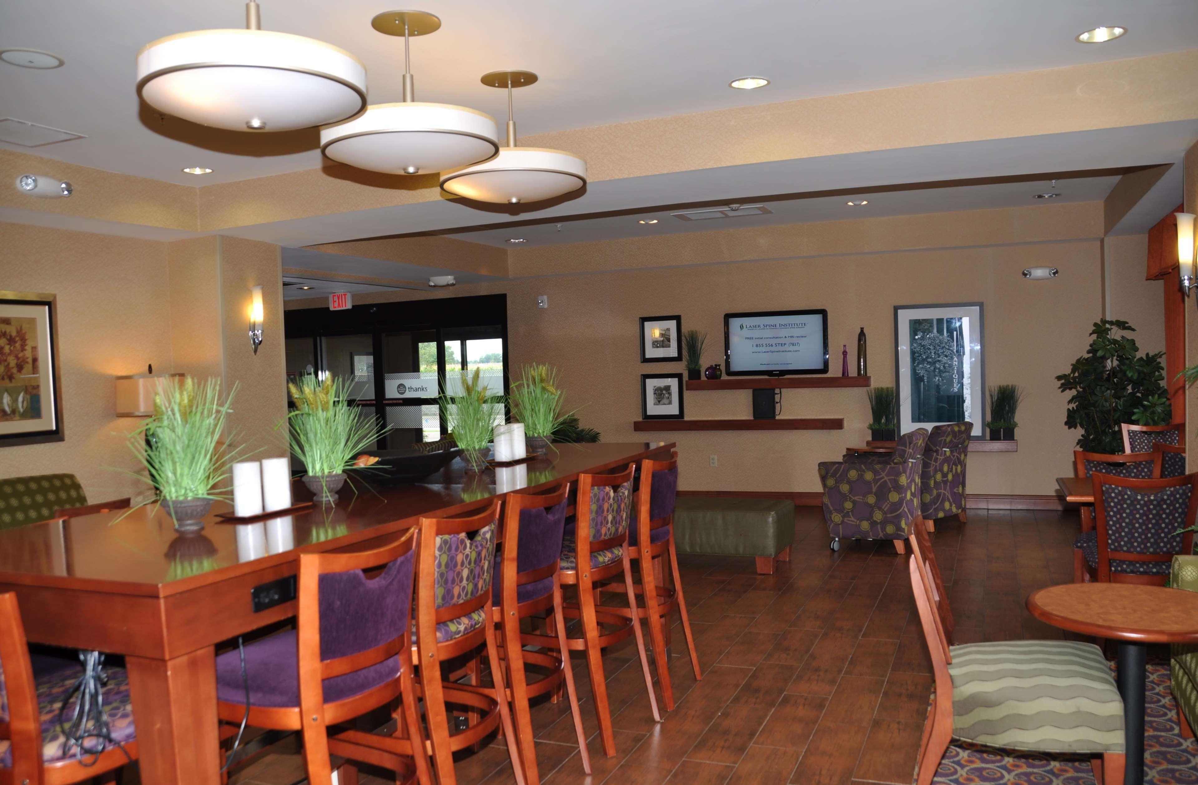 Hampton Inn Macomb Exteriér fotografie