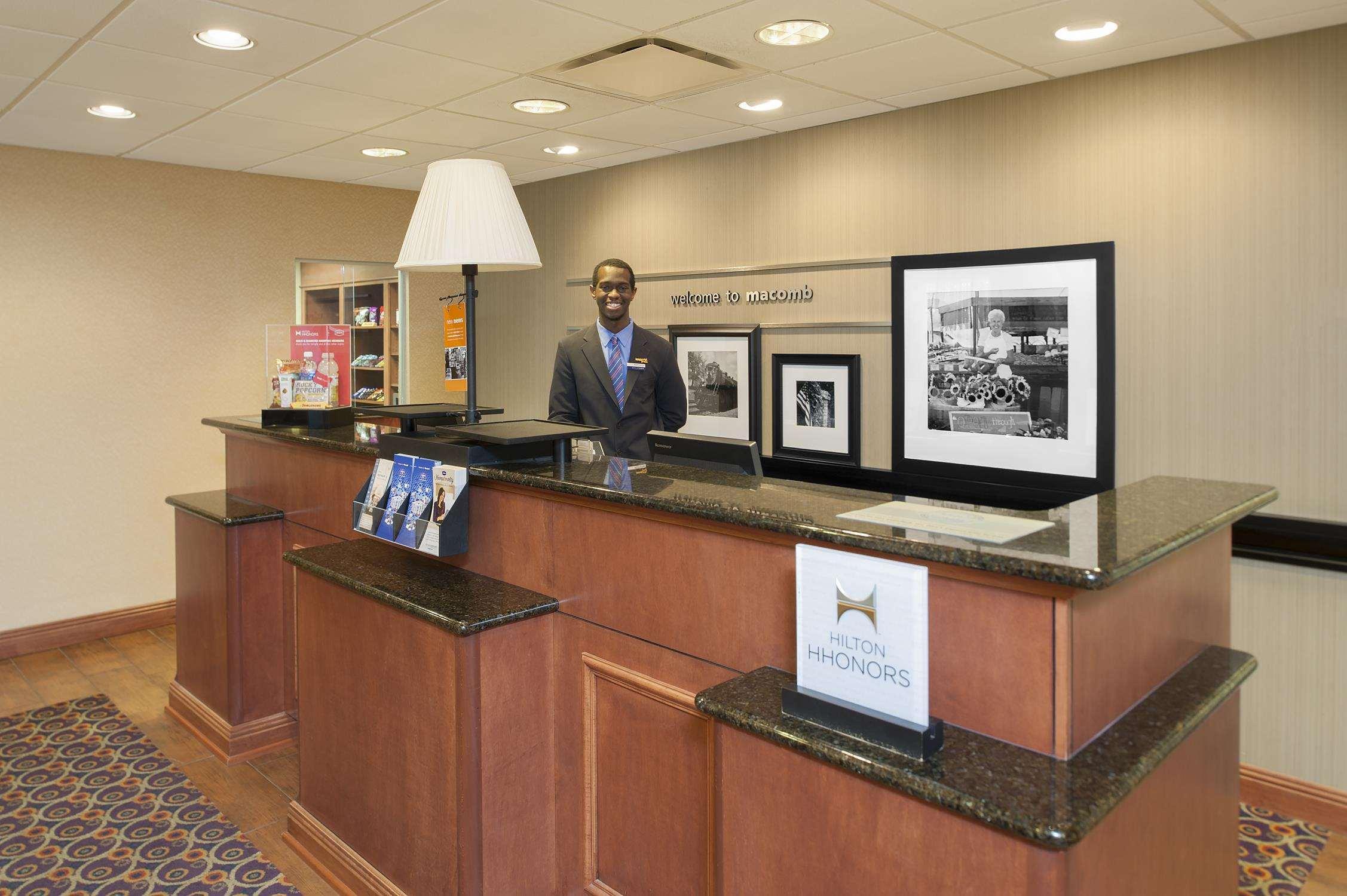 Hampton Inn Macomb Exteriér fotografie